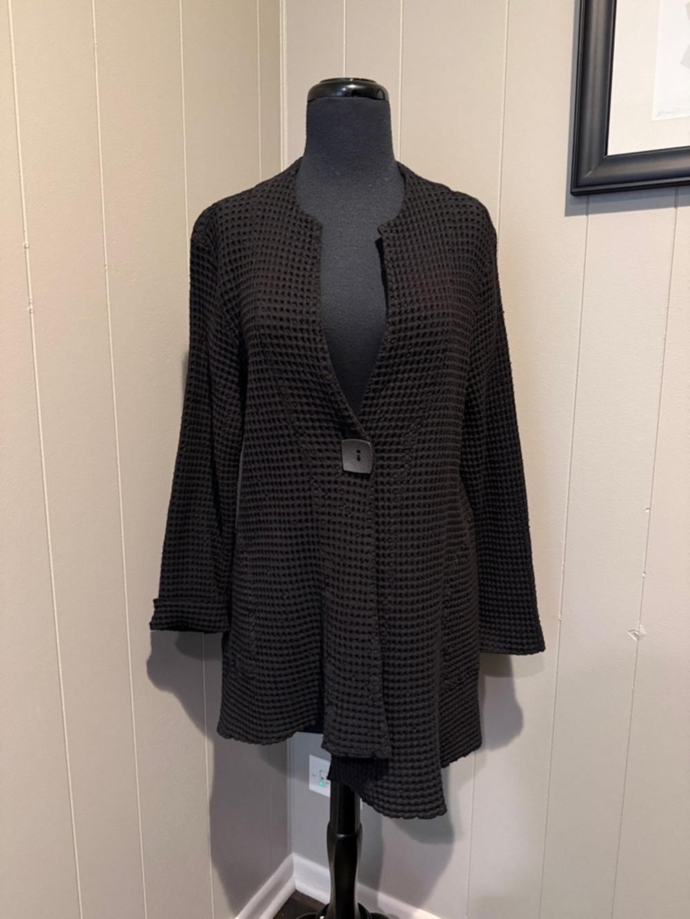 Focus Casual Life Women’s Small Black Waffle-Knit Single-Button Cardigan Sweater